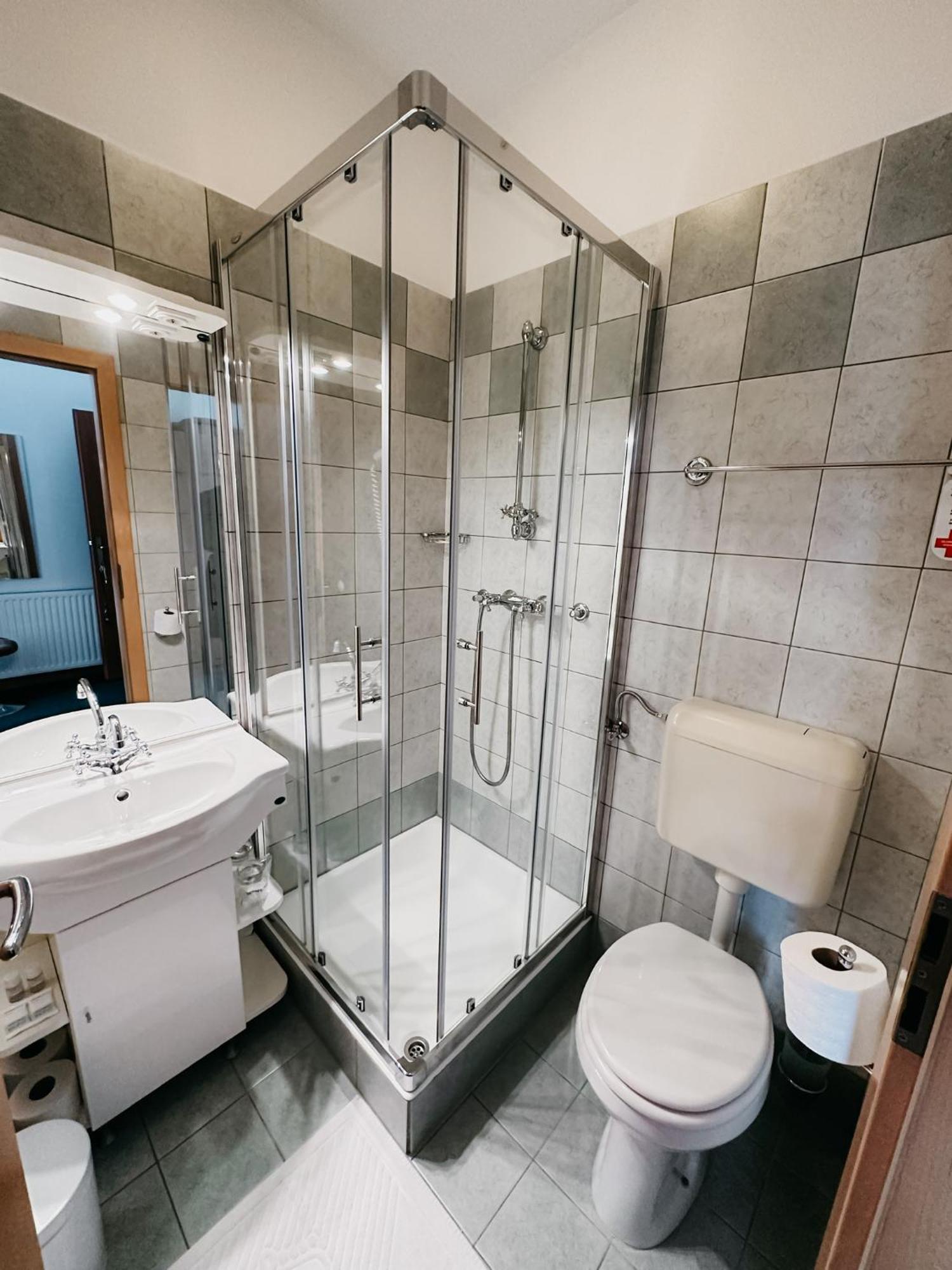 Hotel Oskar Zaplata Preddvor Esterno foto