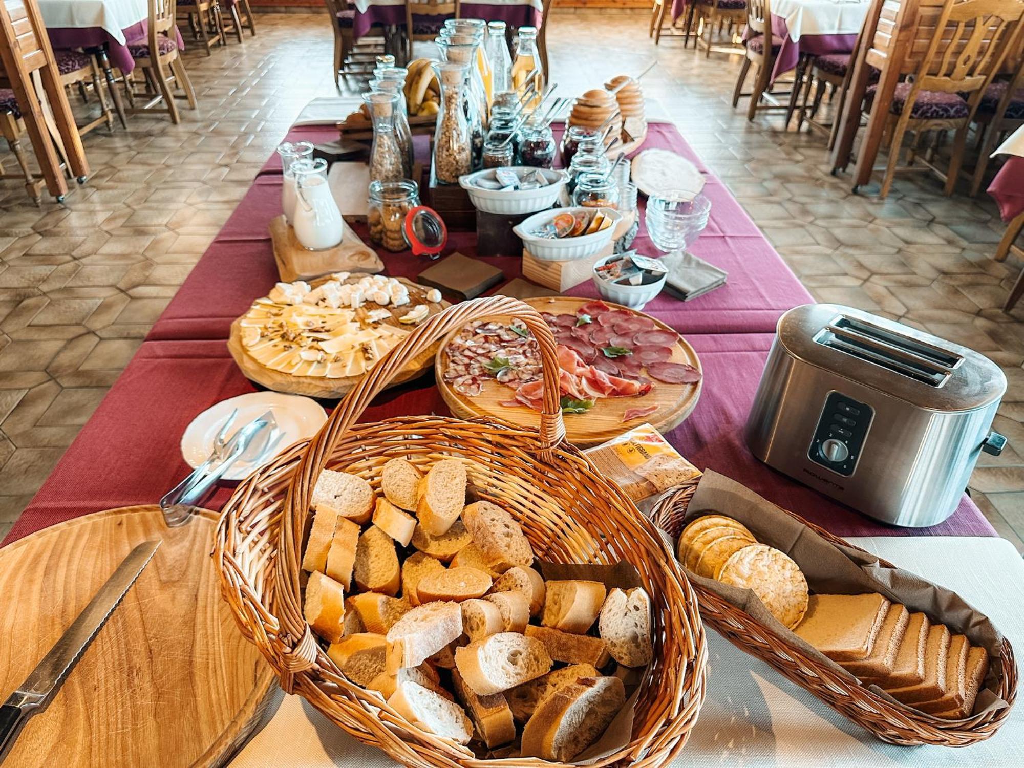 Hotel Oskar Zaplata Preddvor Esterno foto